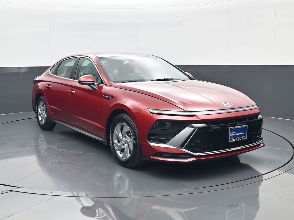 Certified 2025 Hyundai Sonata SE Sedan