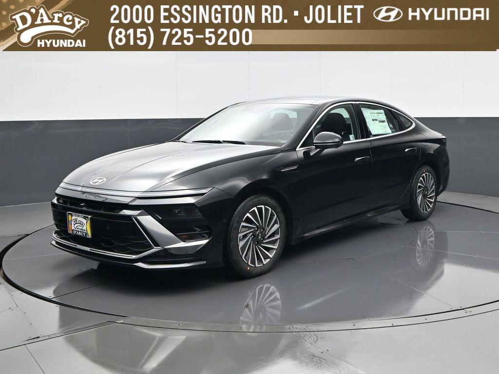 2026 Hyundai Sonata Hybrid Sedan 