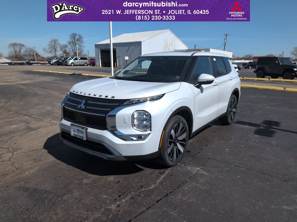 2026 Mitsubishi Outlander SE S-AWC's photo