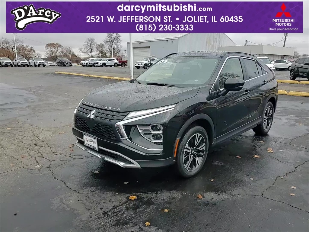 2025 Mitsubishi Eclipse Cross SE's photo