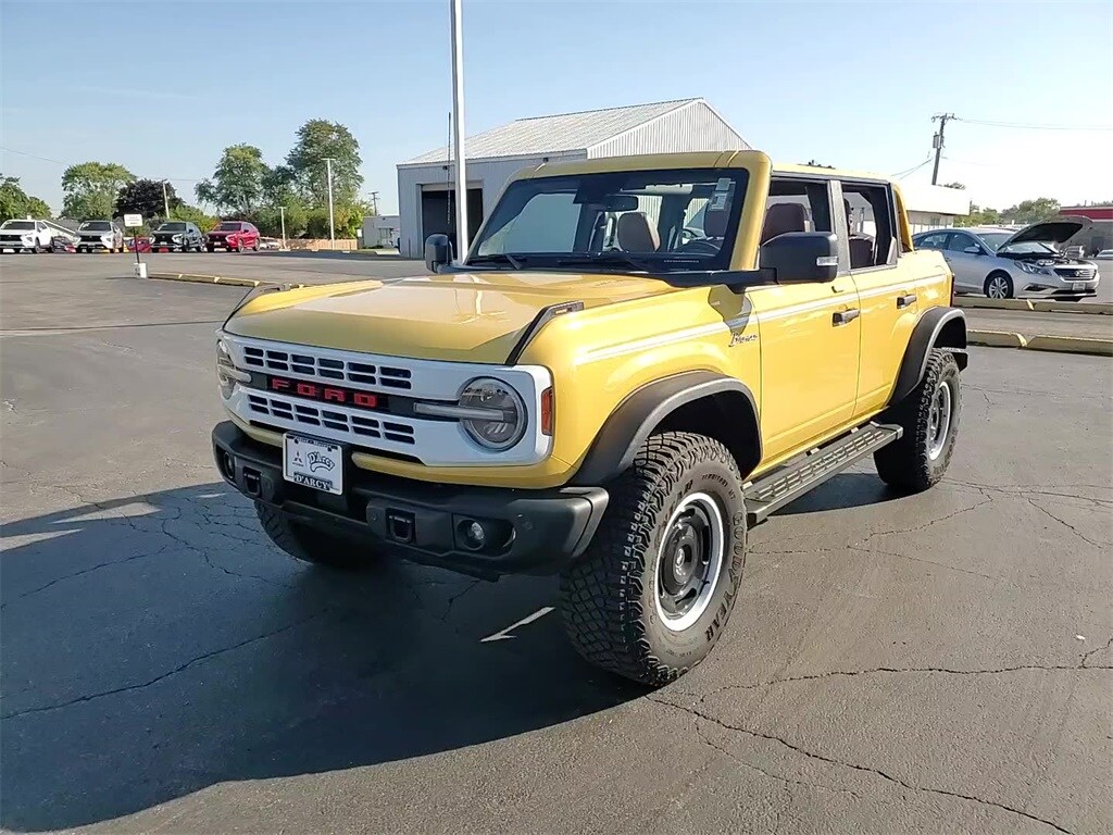 2023 Ford Bronco Heritage Limited First Edition photo 2