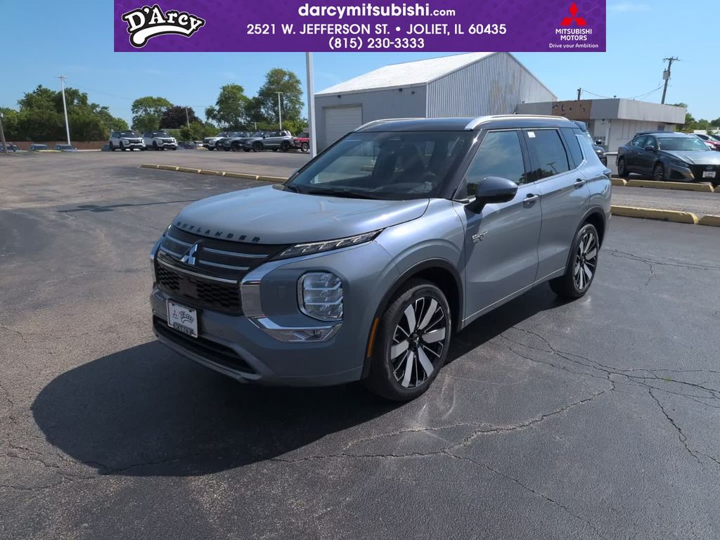 2026 Mitsubishi Outlander Plug-in Hybrid SEL S-AWC's photo