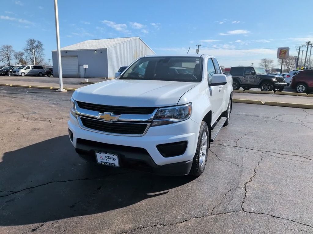 Used 2020 Chevrolet Colorado LT with VIN 1GCHTCEA6L1166180 for sale in Joliet, IL