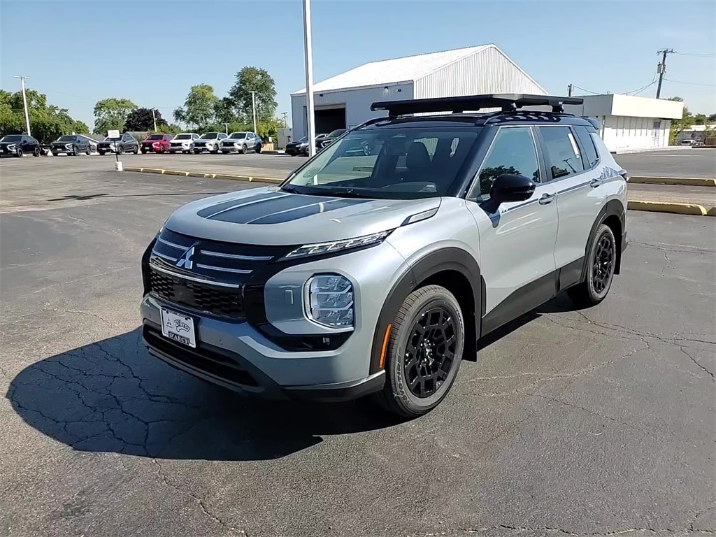 New 2025 Mitsubishi Outlander Trail Edition SUV