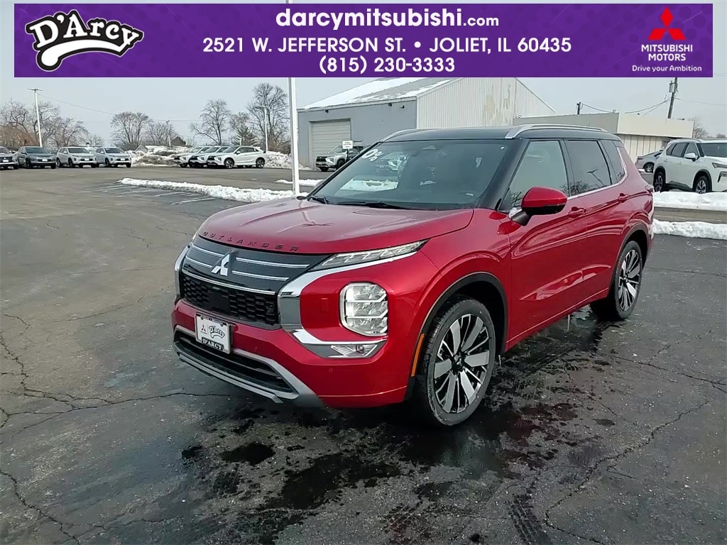 2025 Mitsubishi Outlander SEL's photo