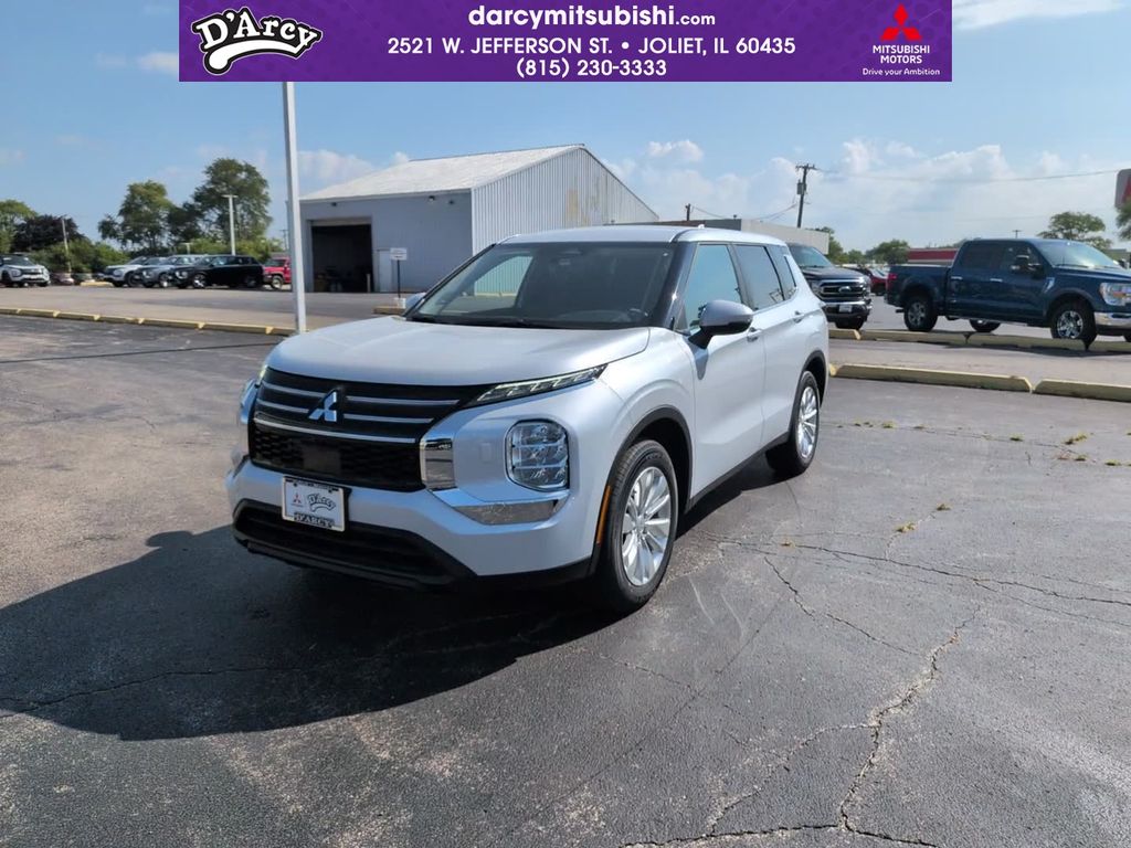 2026 Mitsubishi Outlander