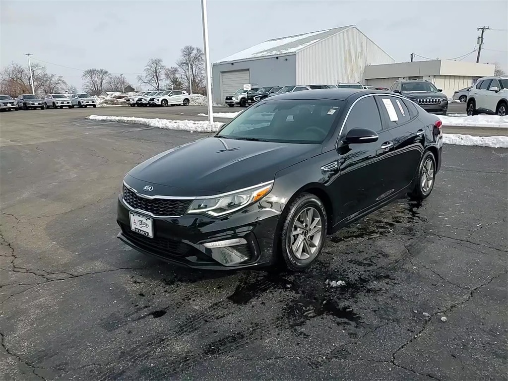 Used 2020 Kia Optima LX with VIN 5XXGT4L37LG401566 for sale in Joliet, IL