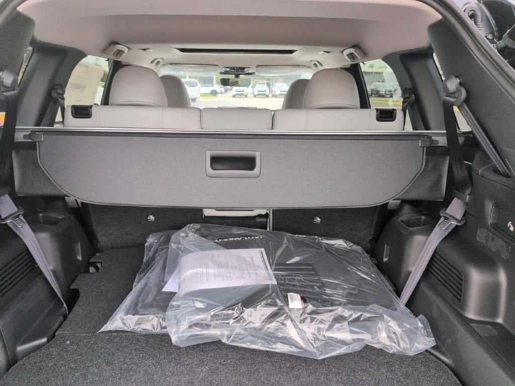 2026 Mitsubishi Outlander SEL - Photo 10