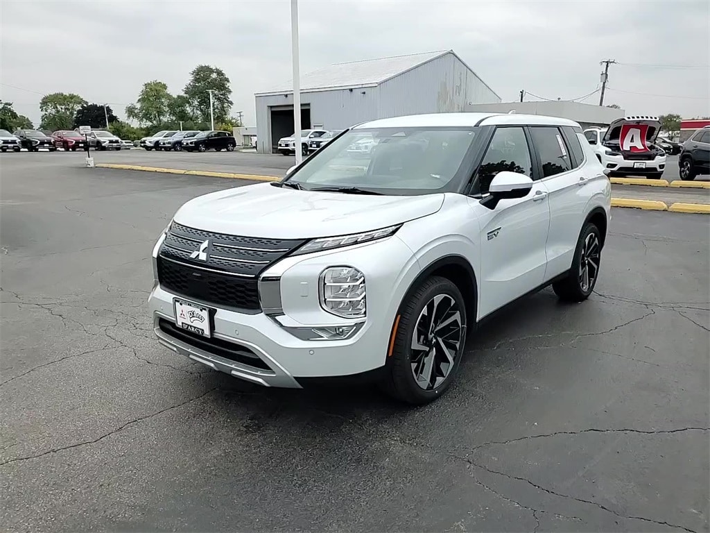 New 2025 Mitsubishi Outlander PHEV SE SUV