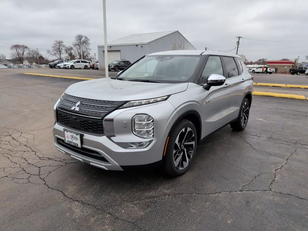 2025 Mitsubishi Outlander Plug-in Hybrid SE - Photo 15