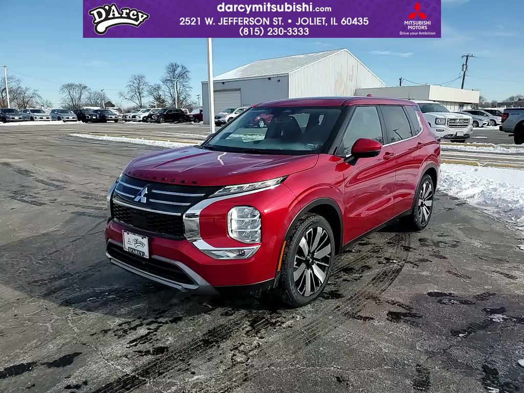 2026 Mitsubishi Outlander SE S-AWC's photo