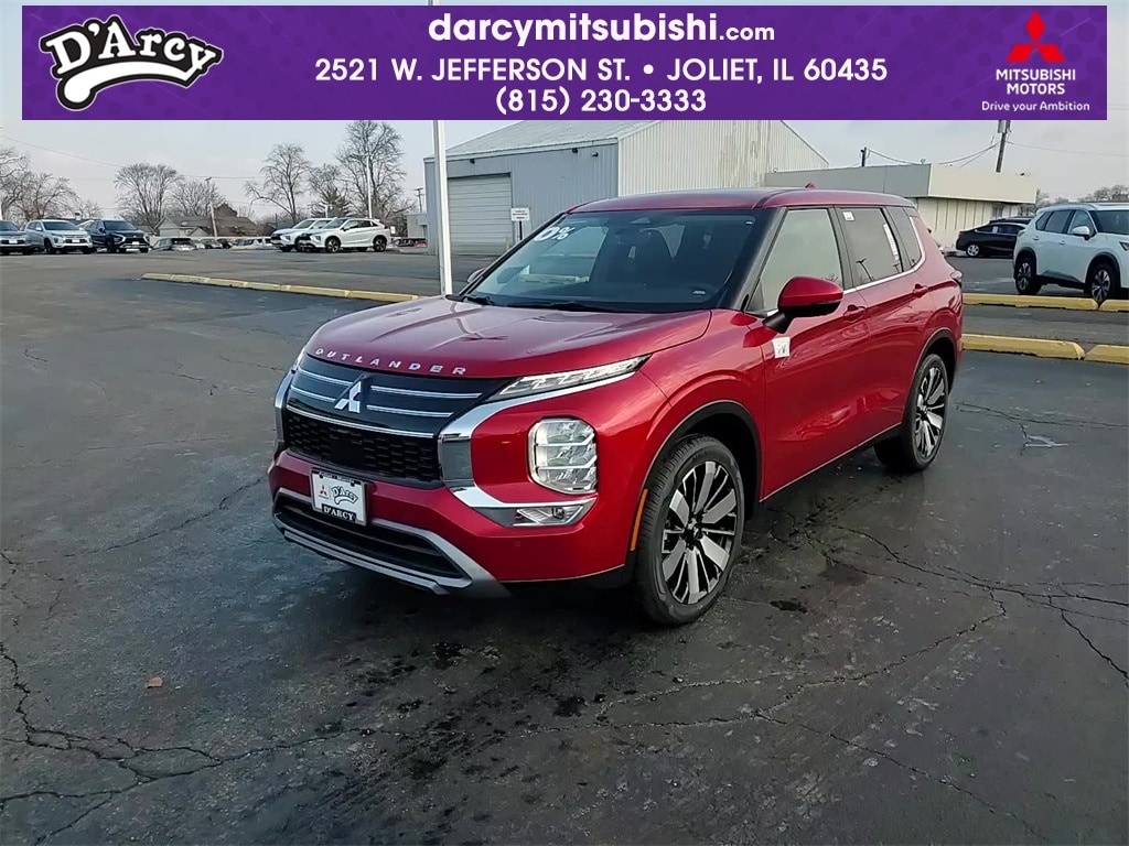 2025 Mitsubishi Outlander SE's photo