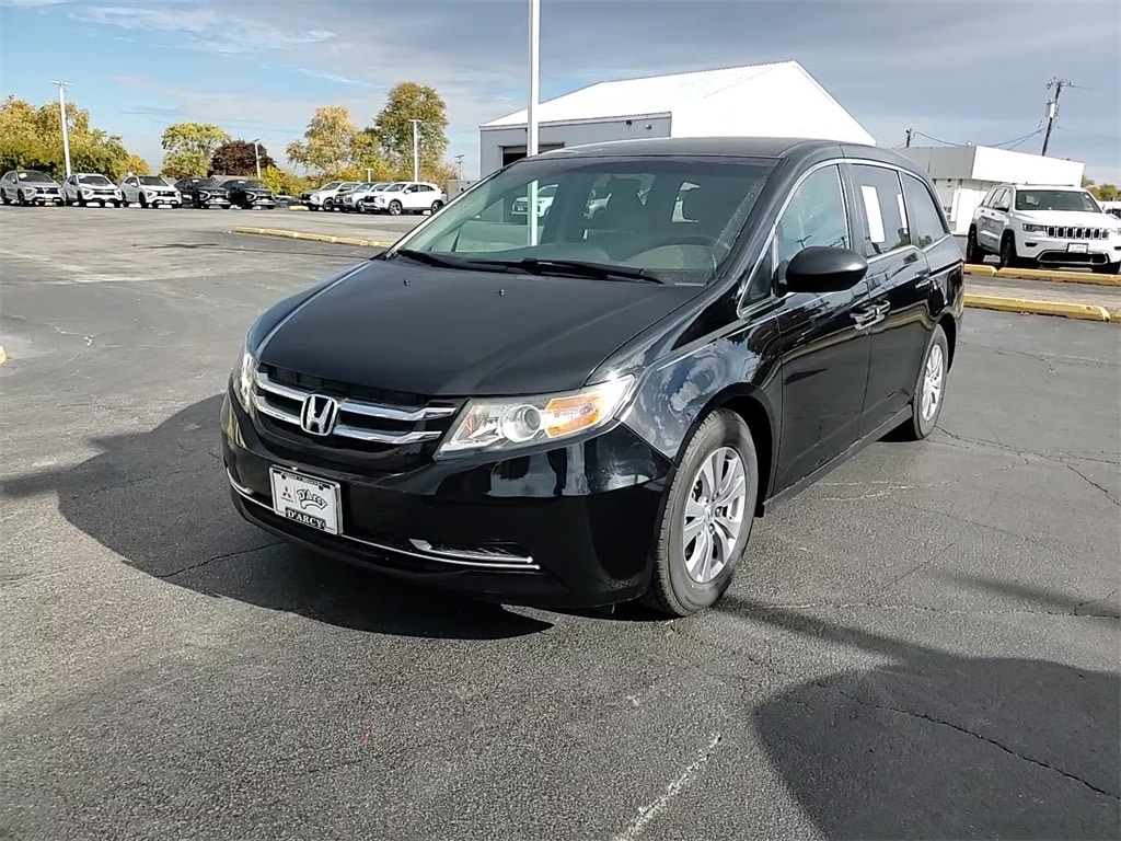 Used 2017 Honda Odyssey SE Van