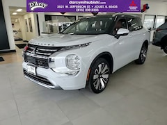 2025 Mitsubishi Outlander SEL SUV