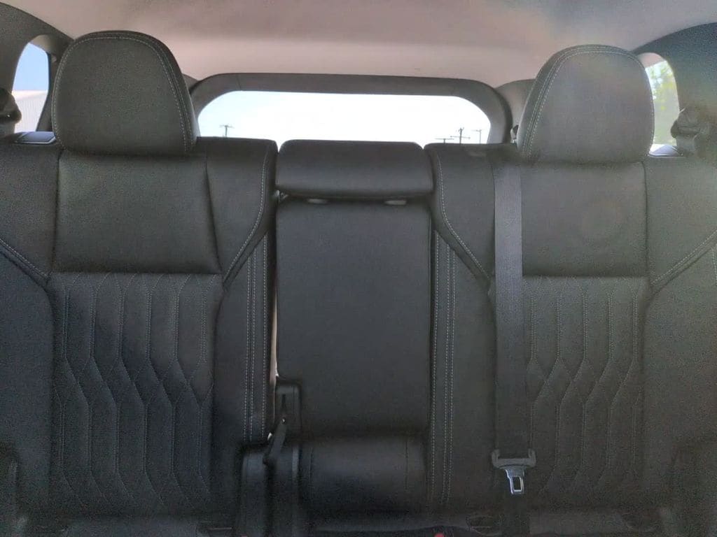 2026 Mitsubishi Outlander SEL - Photo 29