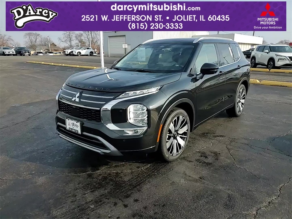 2026 Mitsubishi Outlander SEL's photo