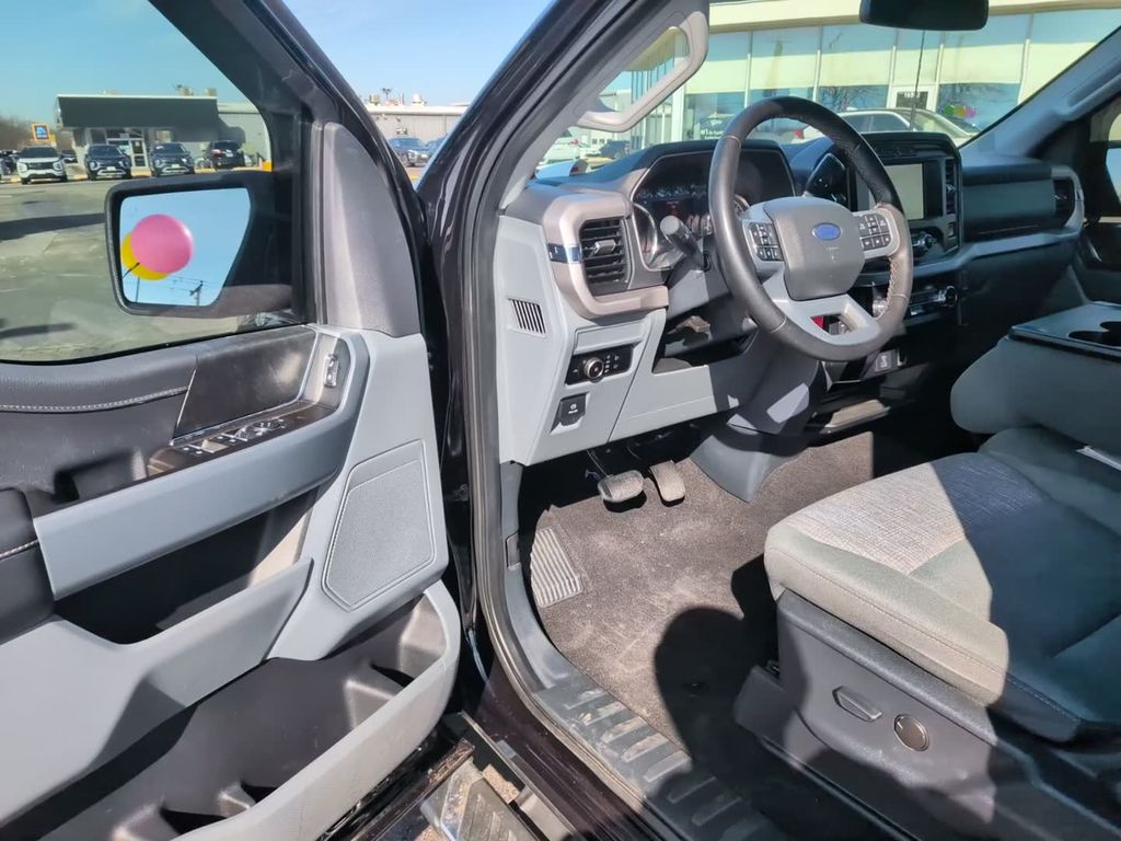 2023 Ford F-150 XLT - Photo 16