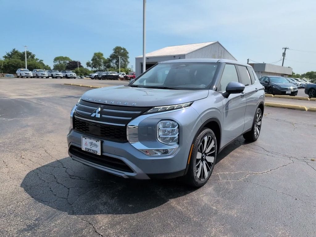 2026 Mitsubishi Outlander SE - Photo 13