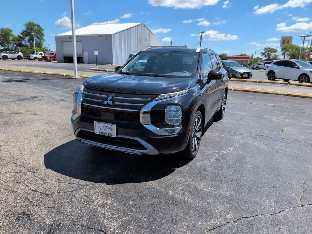 2026 Mitsubishi Outlander SEL - Photo 15