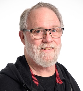 Staff member Rick Allen from ID_e29510ec5c7a