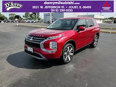 2025 Mitsubishi Outlander SE SUV