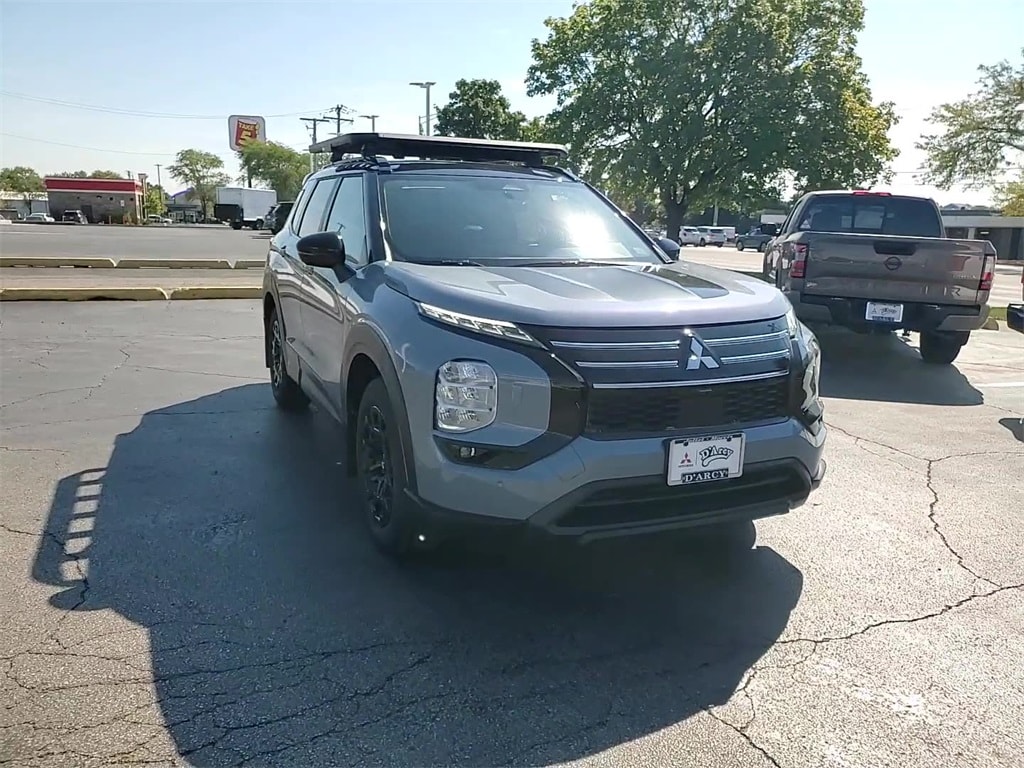 New 2025 Mitsubishi Outlander Trail Edition SUV