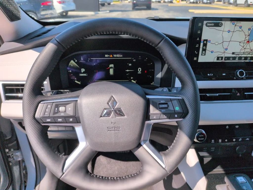 2026 Mitsubishi Outlander SE - Photo 19