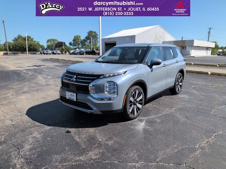 2026 Mitsubishi Outlander SE SUV
