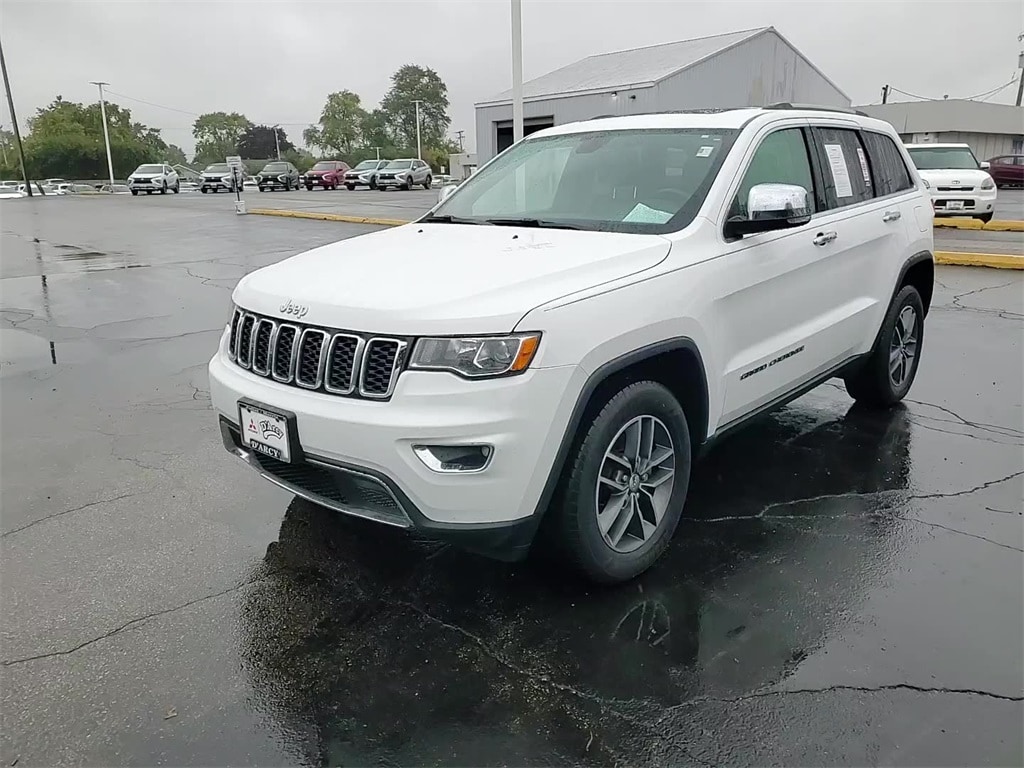 Used 2018 Jeep Grand Cherokee Limited 4x4 SUV