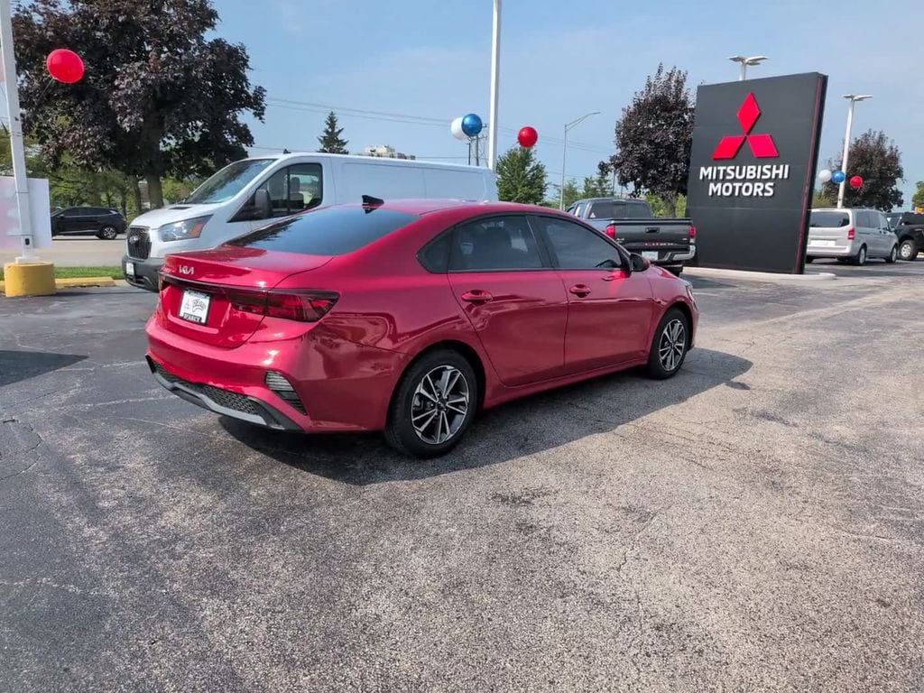 Used 2023 Kia Forte LXS Sedan