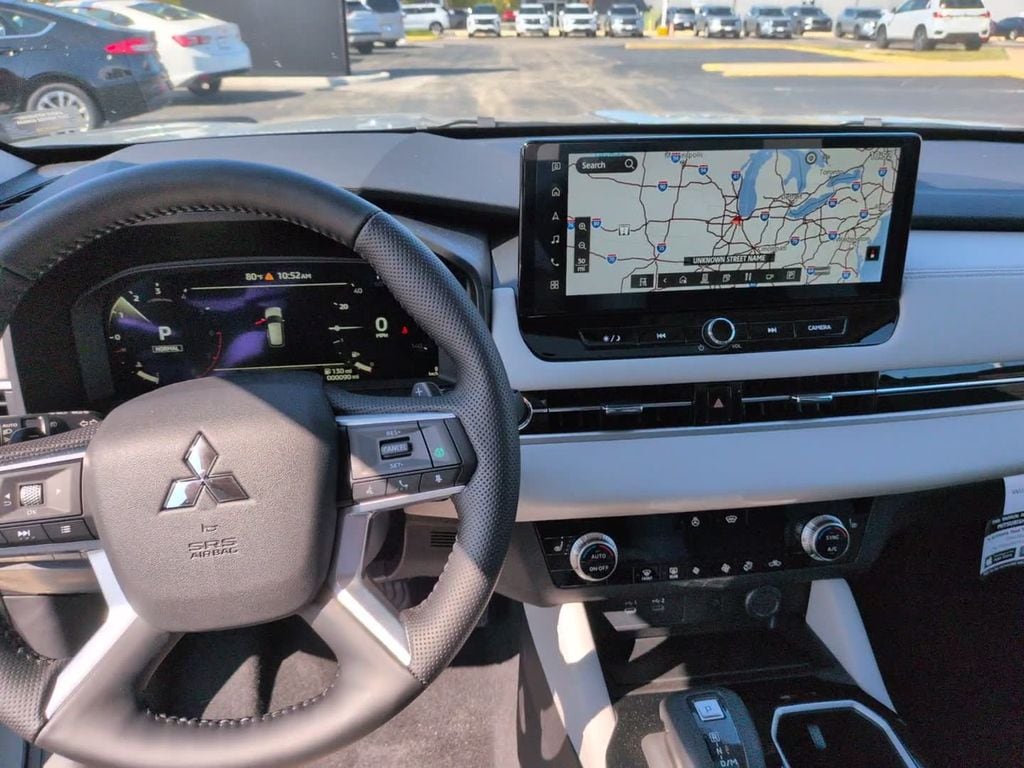 2026 Mitsubishi Outlander SE - Photo 26