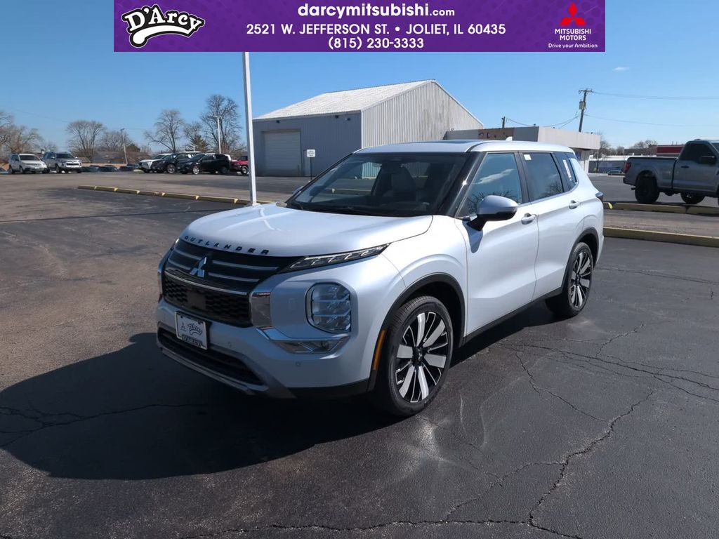 2026 Mitsubishi Outlander SE S-AWC's photo