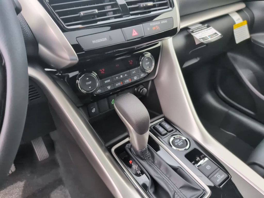 2026 Mitsubishi Eclipse Cross SEL - Photo 24