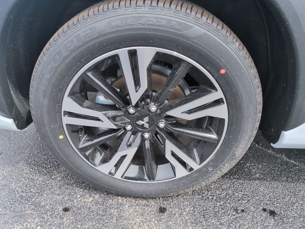 2026 Mitsubishi Eclipse Cross SEL - Photo 13