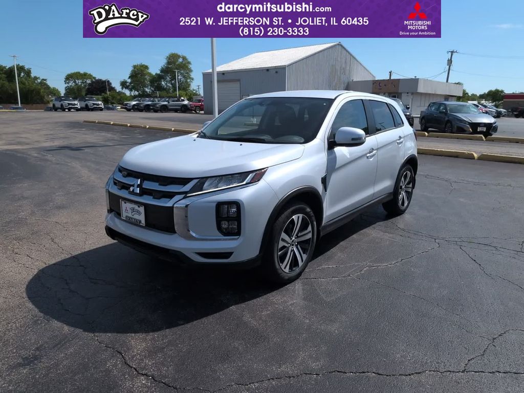 2026 Mitsubishi Outlander Sport 2.0 SE AWC CVT's photo