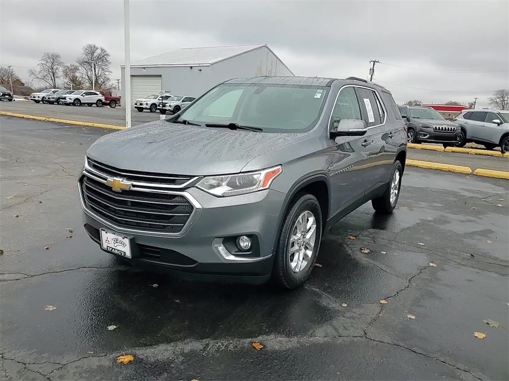 Used 2018 Chevrolet Traverse 1LT with VIN 1GNERGKW3JJ233542 for sale in Joliet, IL
