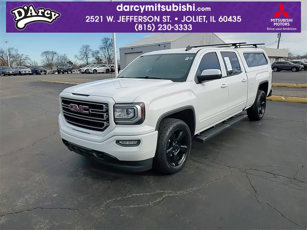 2017 GMC Sierra SLE's photo