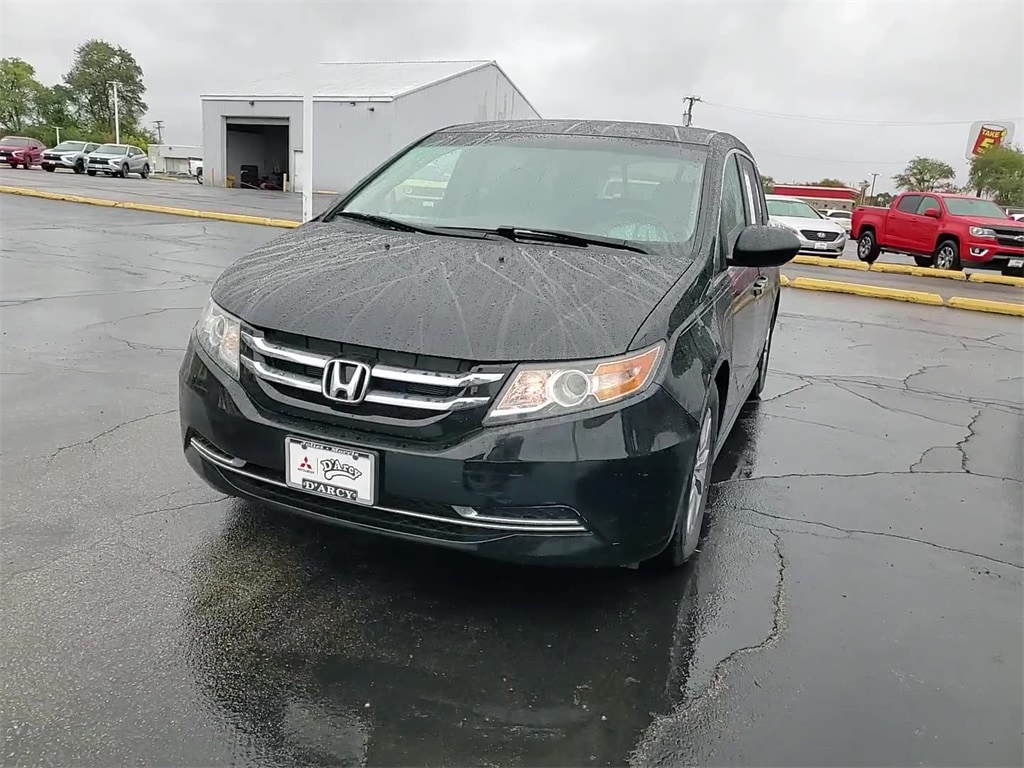 Used 2017 Honda Odyssey SE Van