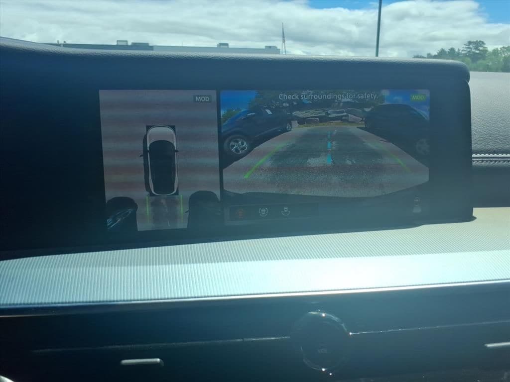 2025 Nissan Murano SL - Photo 14