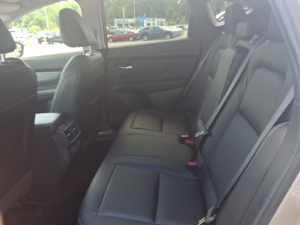 2025 Nissan Murano SL - Photo 10
