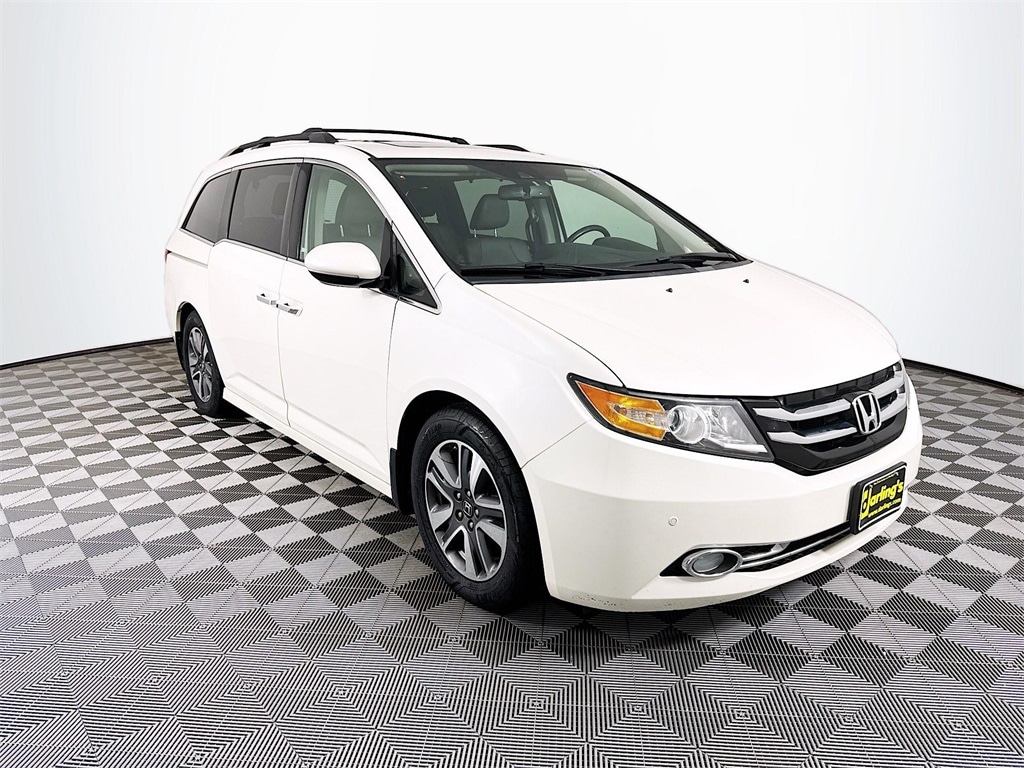 2016 Honda Odyssey Touring Elite's photo