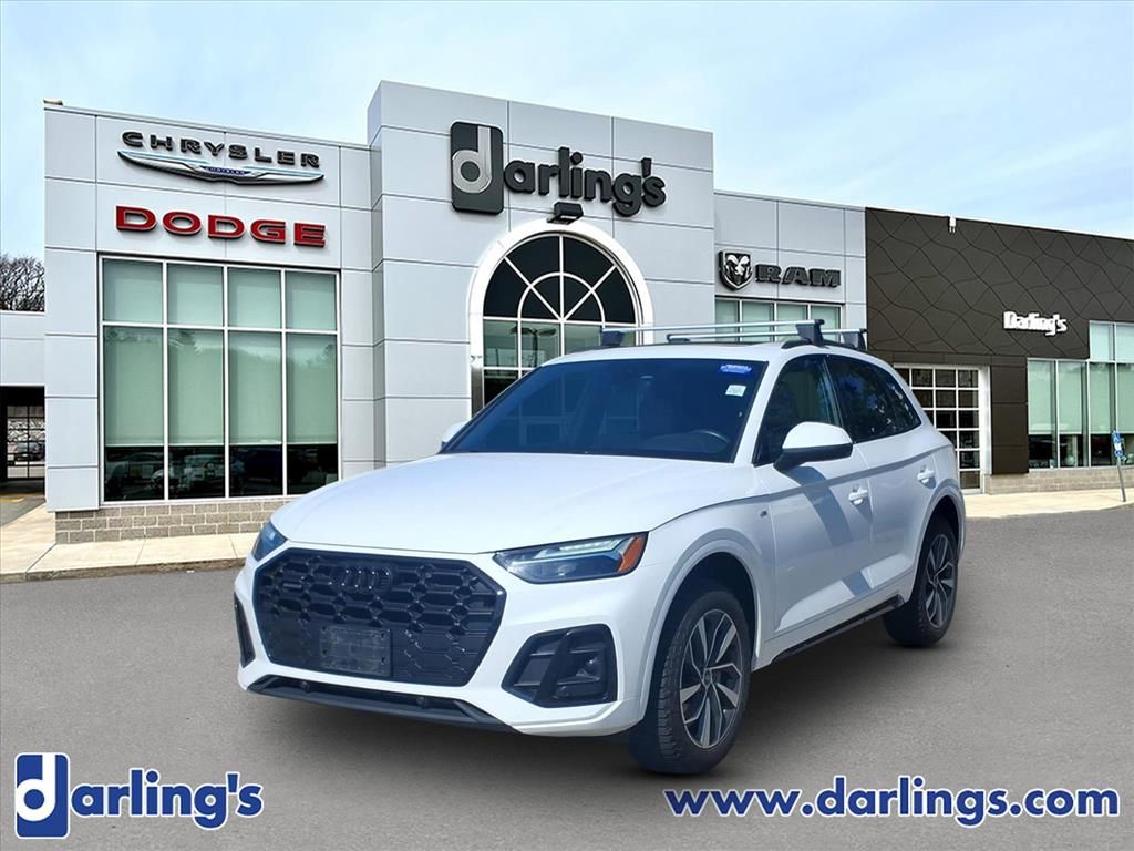 2024 Audi Q5 45 Premium's photo