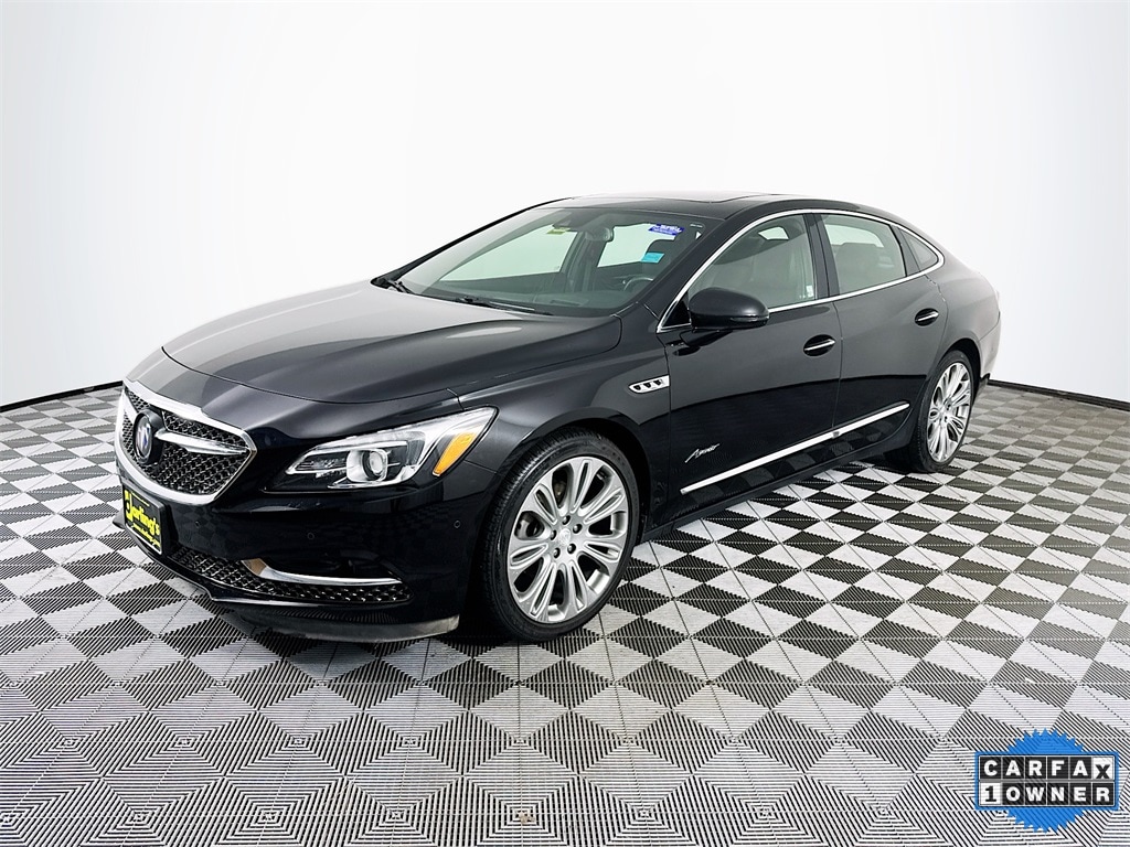 Used 2018 Buick LaCrosse Avenir (Value Line) Sedan