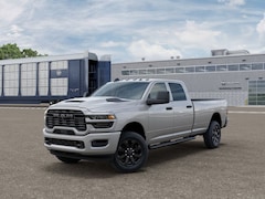 2026 Ram 2500 BLACK EXPRESS CREW CAB 4X4 8' BOX Pickup
