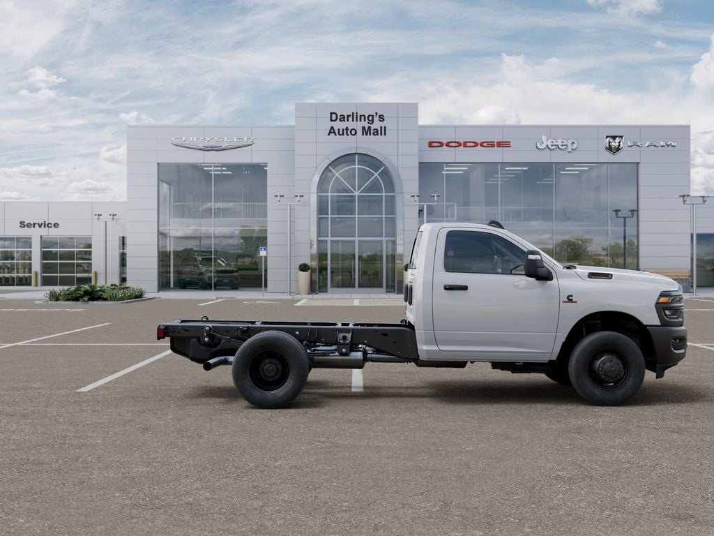 2026 RAM 3500 Chassis Tradesman - Photo 21