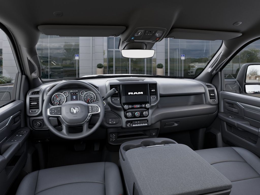 2026 RAM 3500 Chassis Tradesman - Photo 14