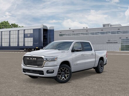 2026 Ram 1500 LARAMIE CREW CAB 4X4 5'7 BOX Pickup