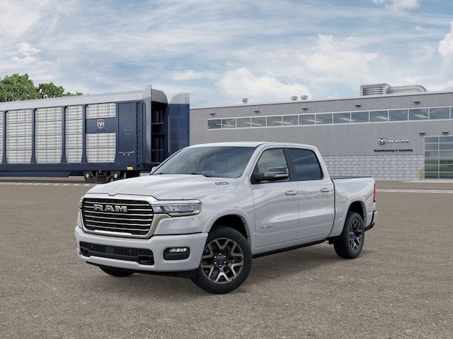 2026 Ram 1500 LARAMIE CREW CAB 4X4 5'7 BOX Pickup