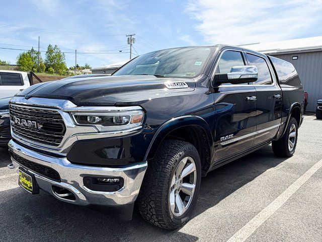2022 RAM 1500 Limited 4x4 Crew Cab 5'7's photo