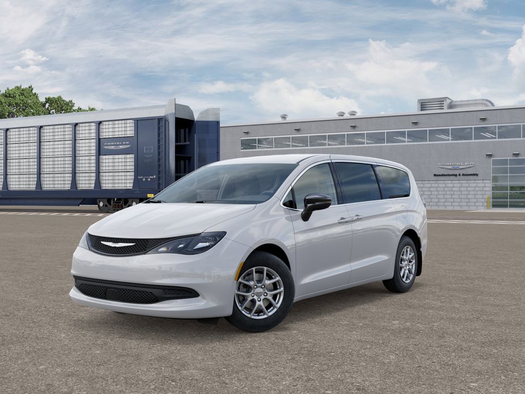 2026 Chrysler Voyager LX's photo